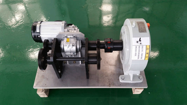 三相異步電動機的功率因數和損失分析。